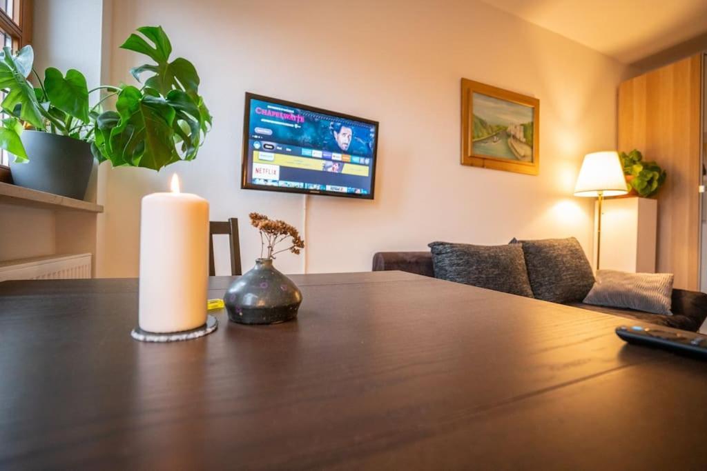 Gemuetliches Apartment Im Wunderschoenen คาลมุนซ์ ภายนอก รูปภาพ